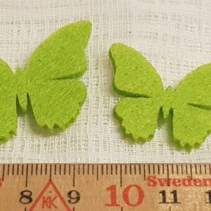 Fjärilar 1 stor en liten grön filt – dekoration bordsplacering pyssel adventskalender jul